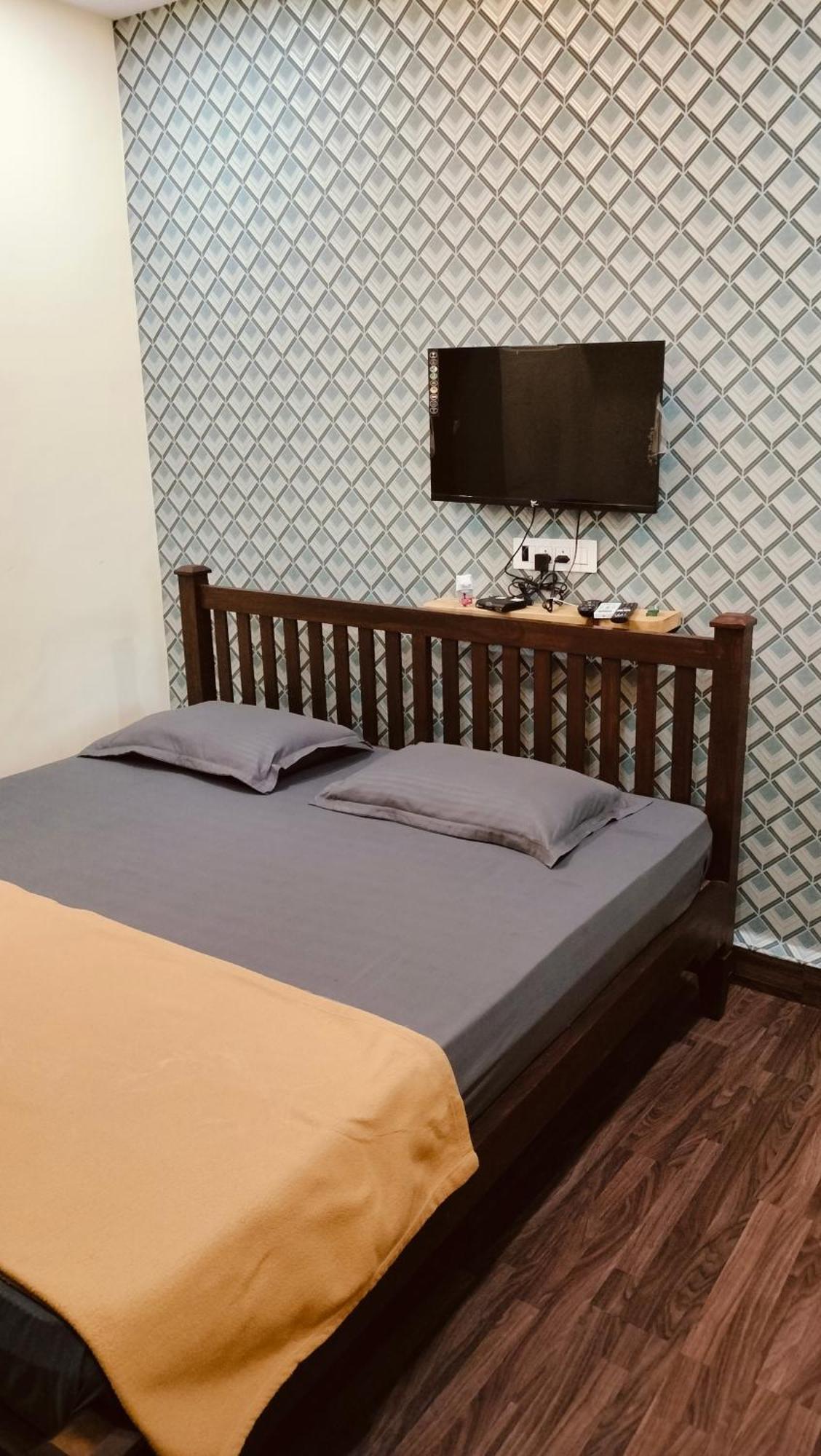 Dhruv Guest House Калангут Экстерьер фото