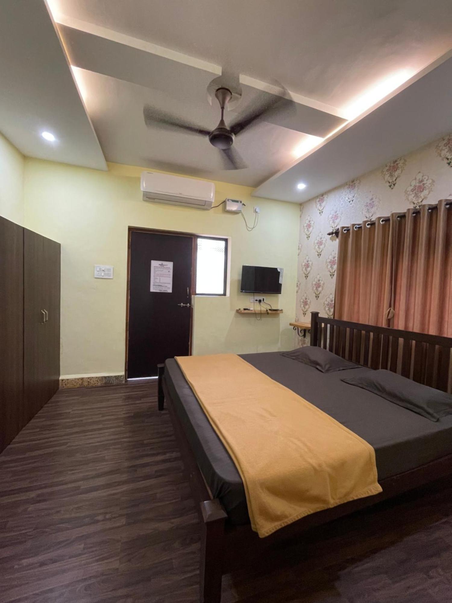 Dhruv Guest House Калангут Экстерьер фото